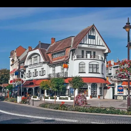 Апартаменты Just Like Aan Zee *